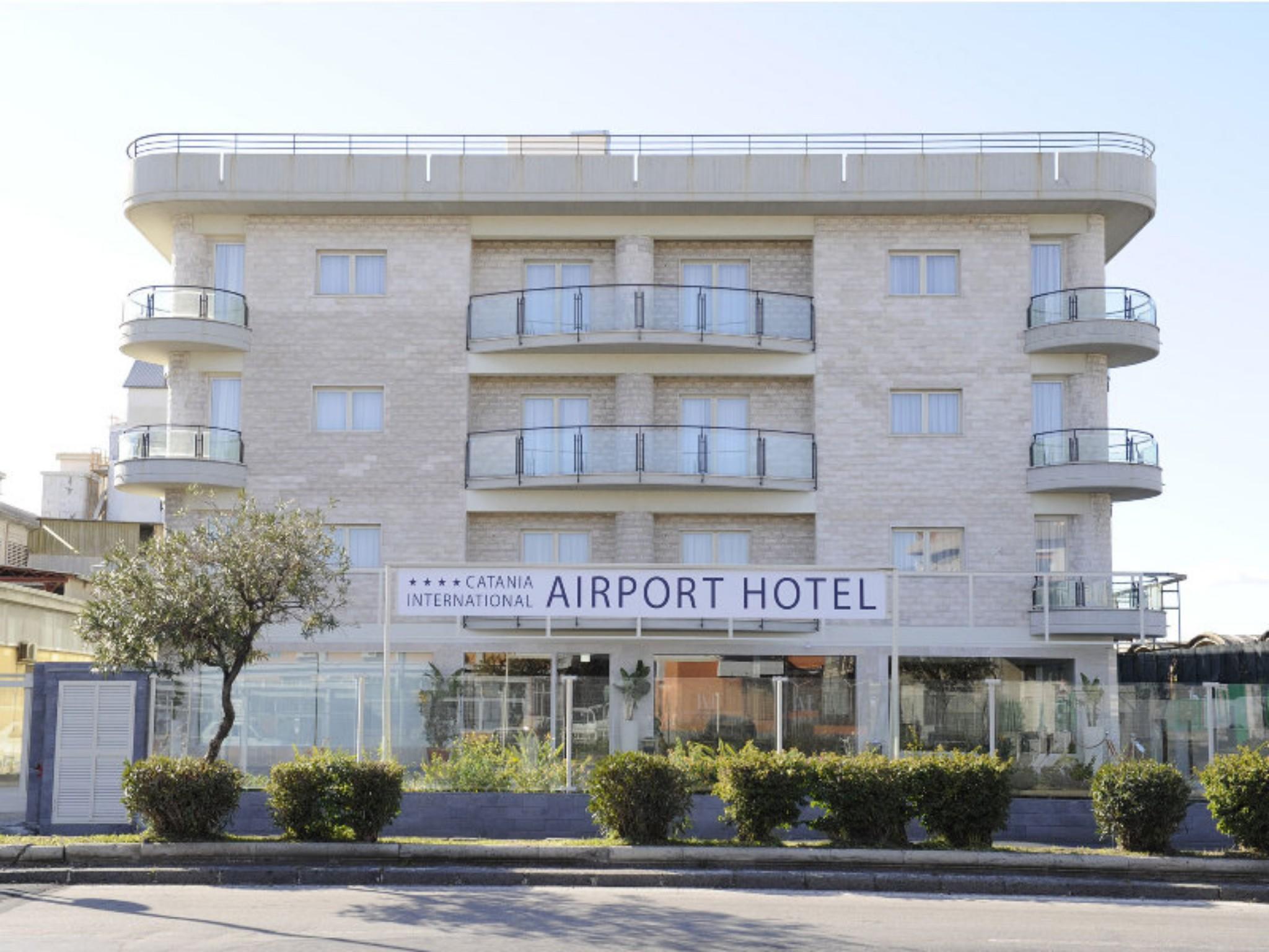 International Airport Aeroporto di Catania Fontana Rossa
