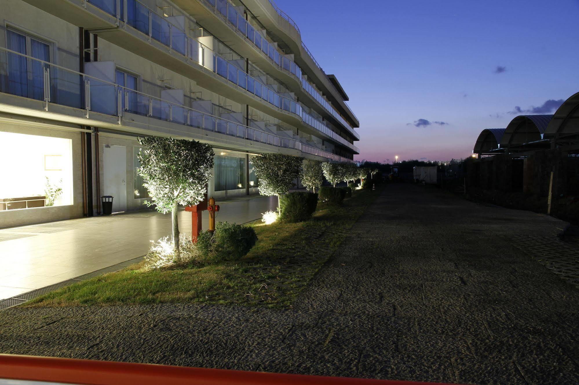 Hotel International Airport