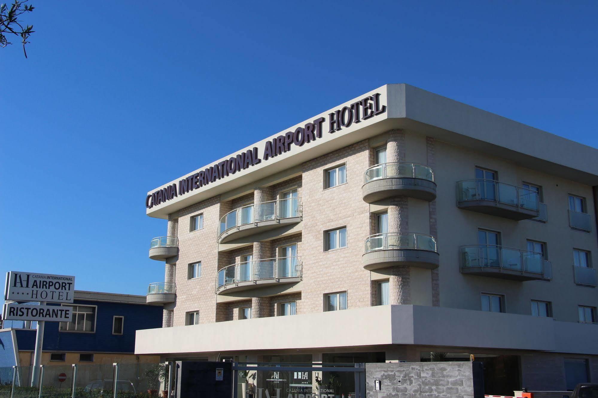 International Airport Hotel